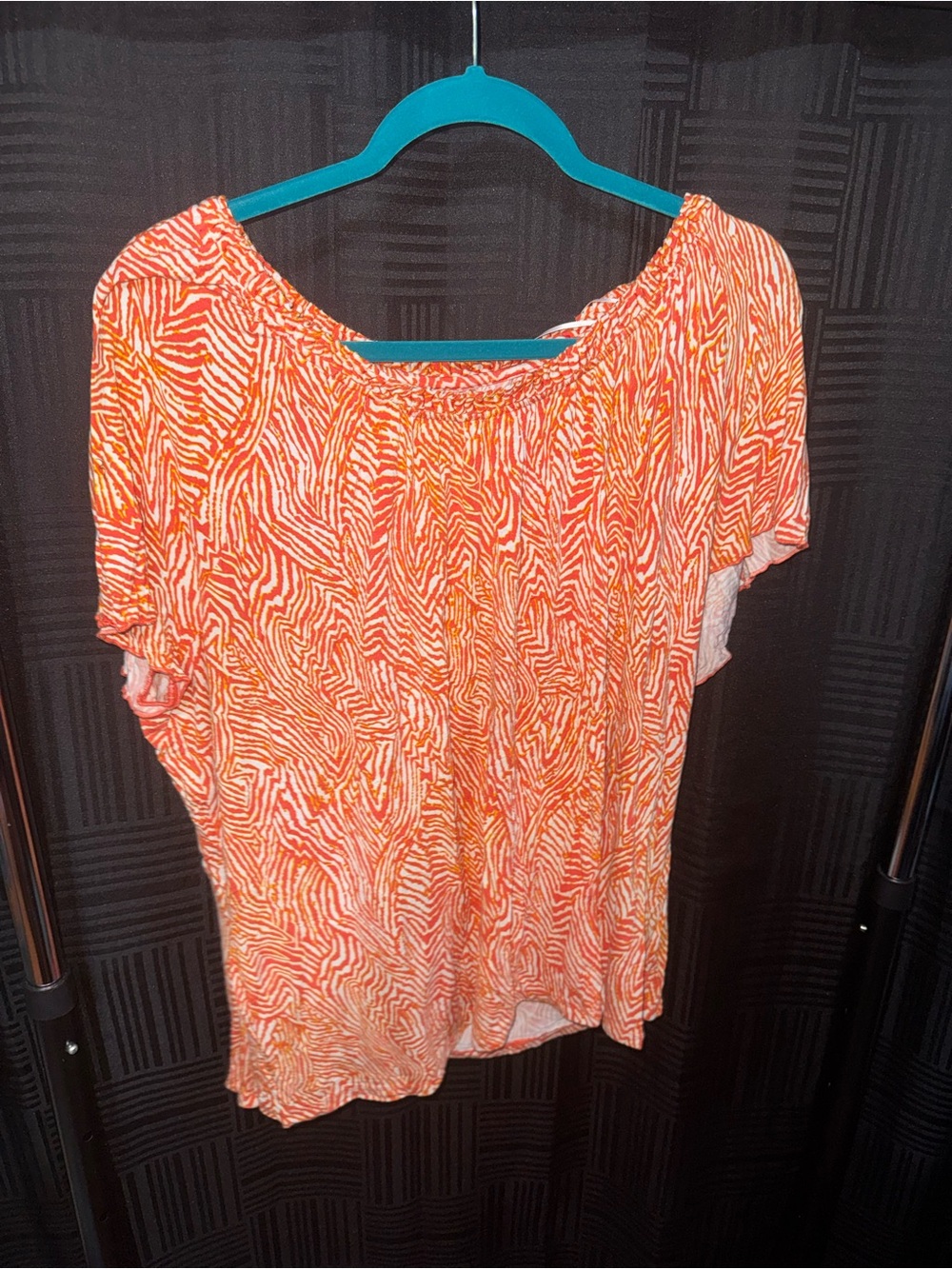 Jaclyn Smith Orange & White Short-Sleeve Patterned Top